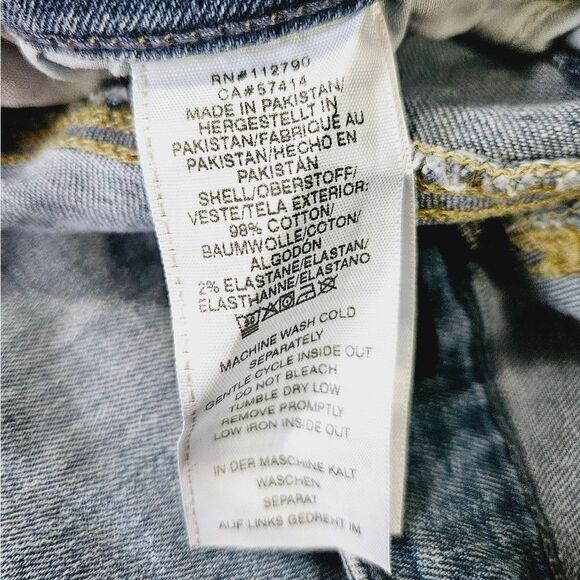 True Religion Starr Straight Fit Mid Rise Cropped Biteout Hem Destructed Jean 28 - Picture 14 of 15